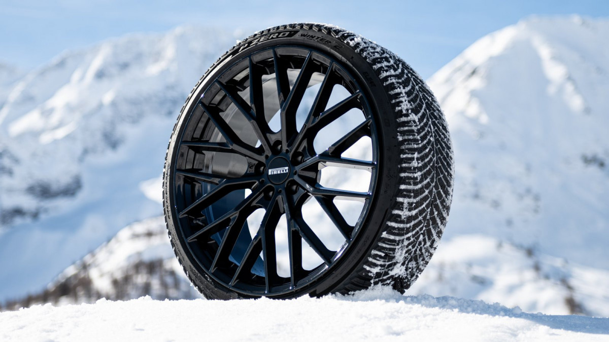 Pirelli P Zero Winter 2 2 Soymotor