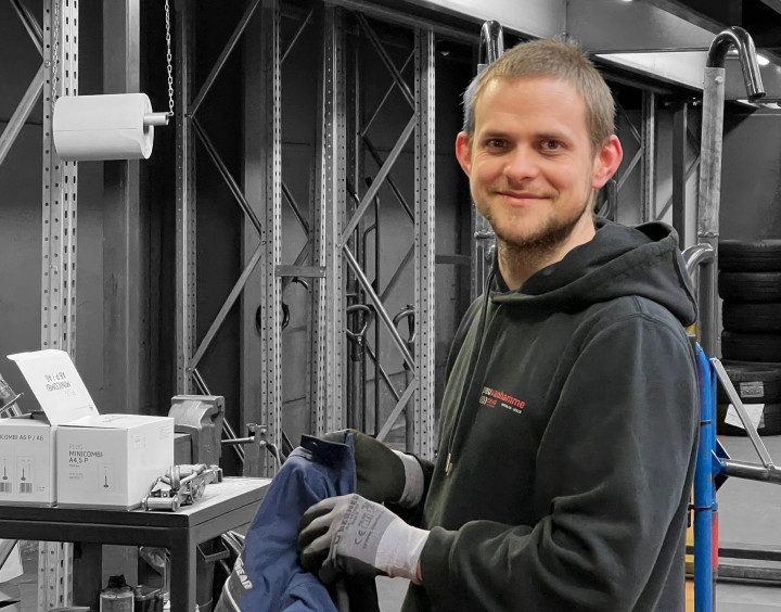 1aee1364 D87c 44da 8855 766808915e70